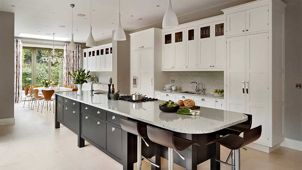 Design-Smarter-Avoid-the-5-Mistakes-That-Ruin-Luxury-Kitchens-webinar-courtesy-of-houzz-and-sola-kitchens