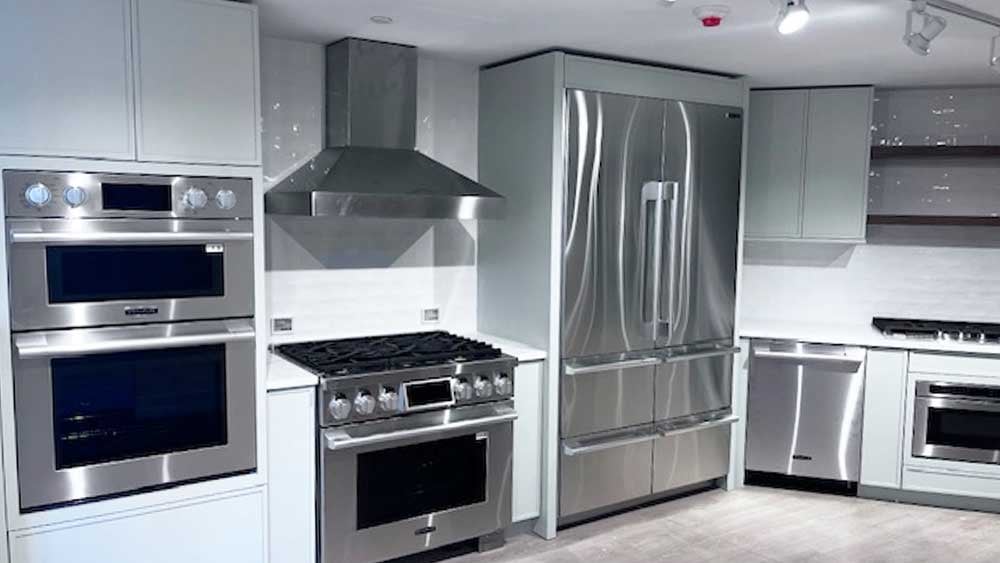 Nantucket-Showroom-Kitchen-1